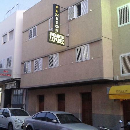 Pension Alvarez El Tablero  Luaran gambar