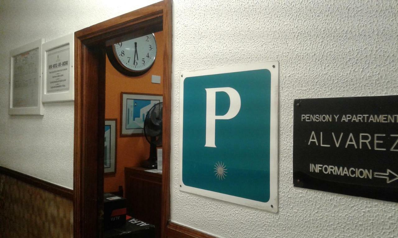 Pension Alvarez El Tablero  Luaran gambar