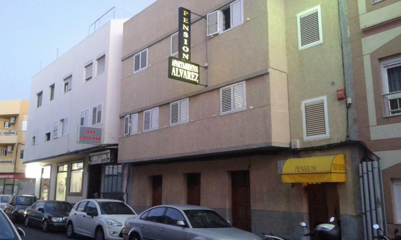 Pension Alvarez El Tablero  Luaran gambar